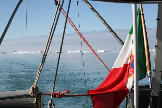 A bordo.On board Best Explorer (84)